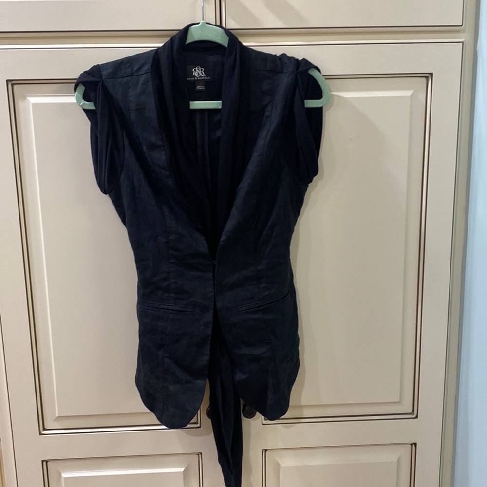 Rock & Republic Top Womens Size 4 Black Capped Sleeves 100% Linen
